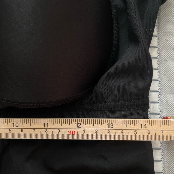 Black swimdress - Picture 7 of 16